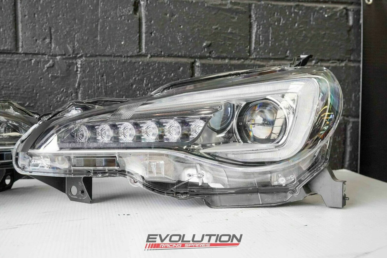 SUBARU BRZ OEM LED Headlights 2017+ Facelift Model - Image 5