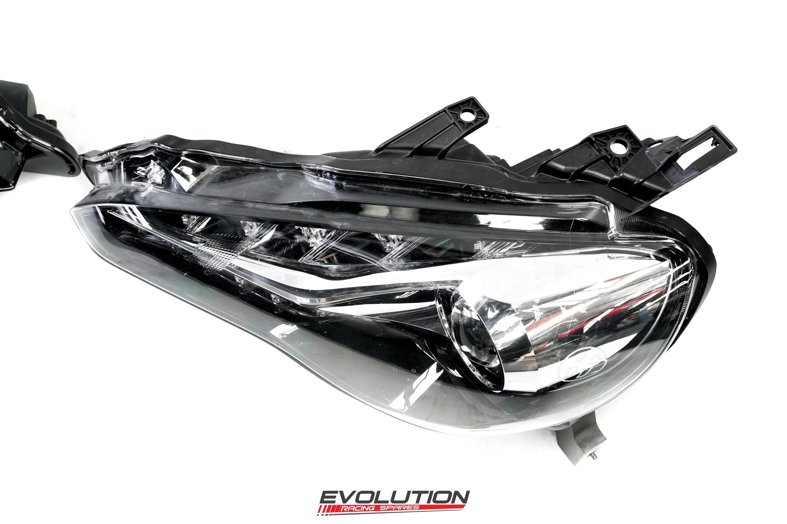 Toyota 86 2017+ Facelift LED Headlights (7/10 Condition) - Image 7