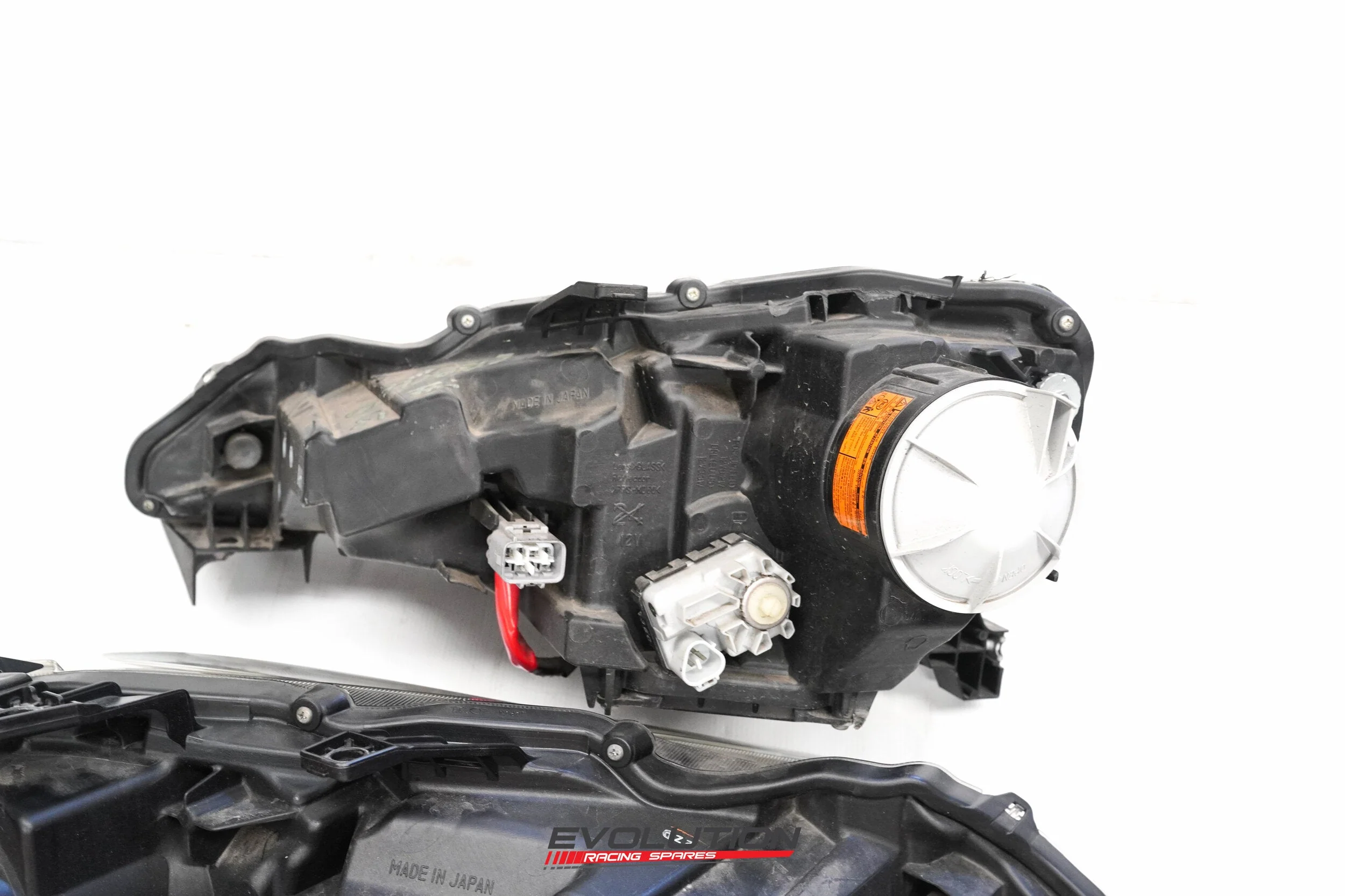 Toyota 86 GTS Headlights Pair HID Xenon Type - Image 8